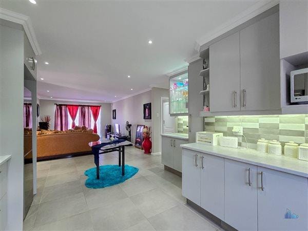 2 Bedroom Property for Sale in Gonubie North Eastern Cape